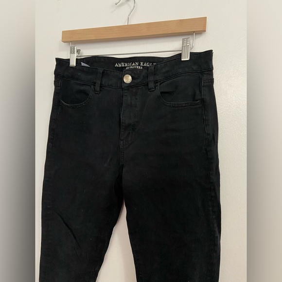 American Eagle Black Hi-Rise Jegging - Size 8 - Black - Picture 2 of 5